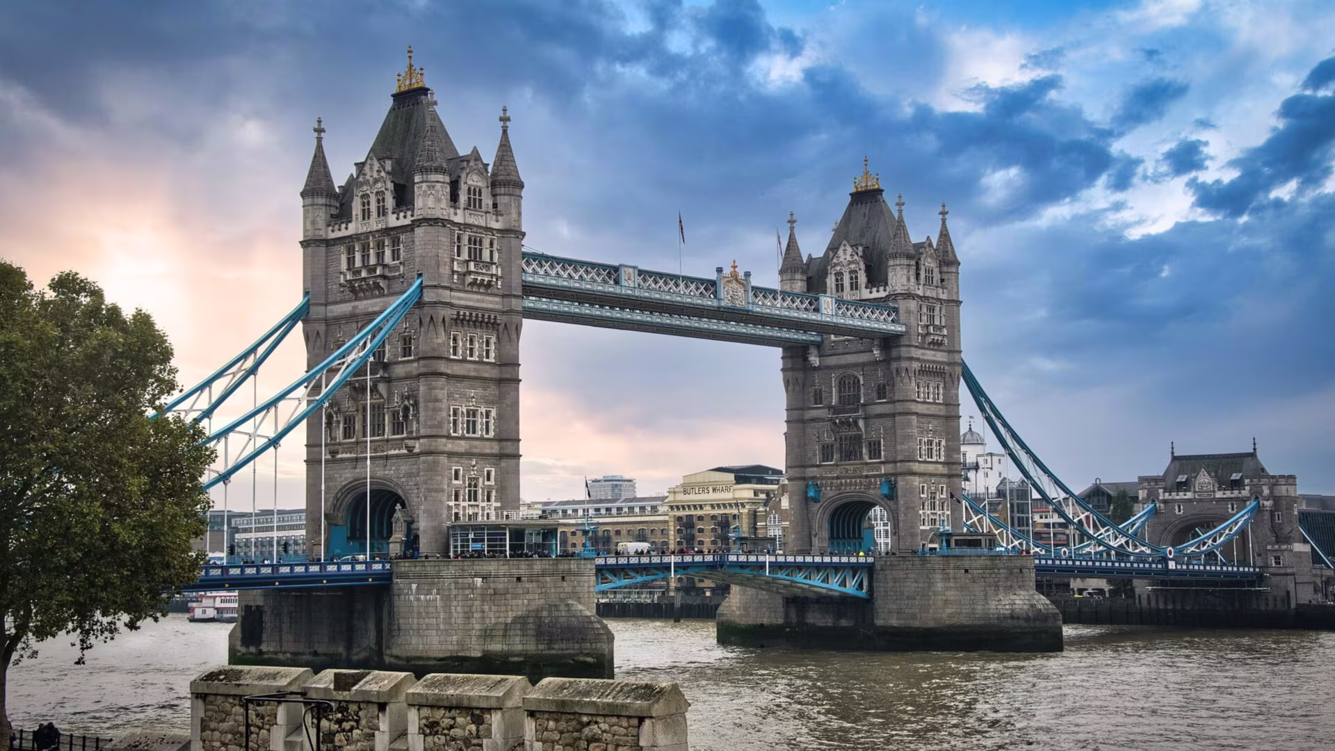 Study in the United Kingdom hero image